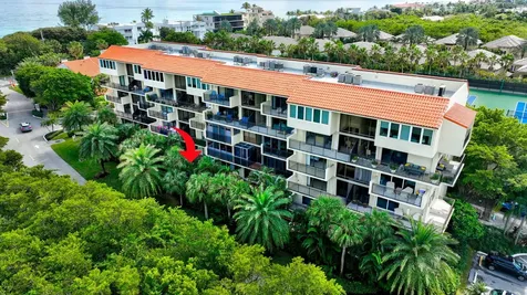 3908 S Ocean Boulevard Highland Beach FL 33487