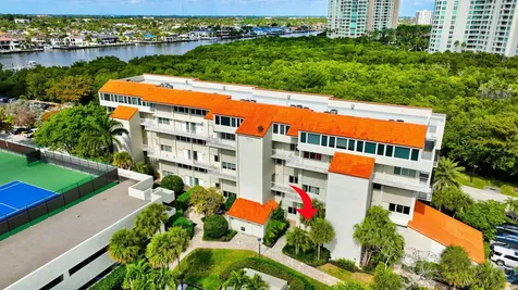 3908 S Ocean Boulevard Highland Beach FL 33487