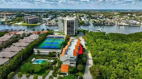 3908 S Ocean Boulevard Highland Beach FL 33487