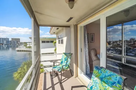 2600 Diana Drive Hallandale Beach FL 33009