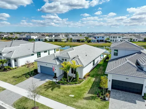 5402 Hutchinson Way Westlake FL 33470