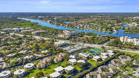 717 S Us Highway 1 Jupiter FL 33477