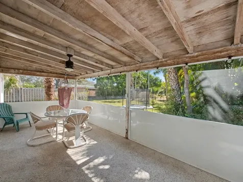 530 Australian Circle Lake Park FL 33403