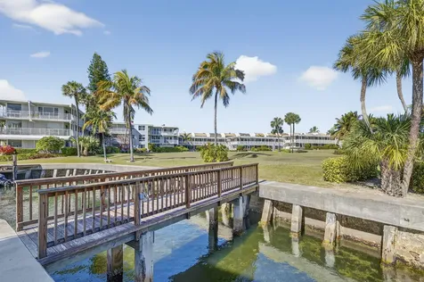 1221 Hillsboro Mile Hillsboro Beach FL 33062