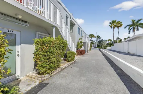 1221 Hillsboro Mile Hillsboro Beach FL 33062