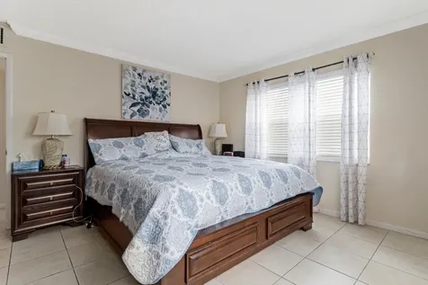 760 SE 2nd Avenue Deerfield Beach FL 33441