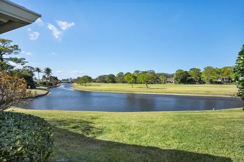 5143 Se Club Way Stuart FL 34997
