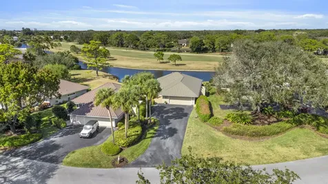 5143 Se Club Way Stuart FL 34997