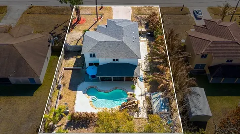 677 Nw Marion Avenue Port Saint Lucie FL 34983