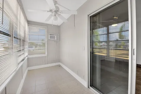 195 Brittany Delray Beach FL 33446