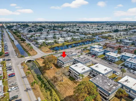 195 Brittany Delray Beach FL 33446