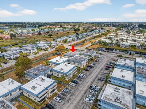 195 Brittany Delray Beach FL 33446