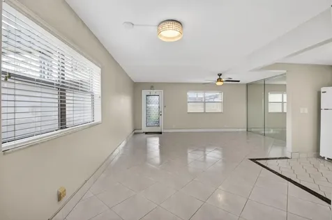 195 Brittany Delray Beach FL 33446