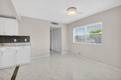 195 Brittany Delray Beach FL 33446