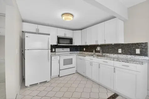 195 Brittany Delray Beach FL 33446