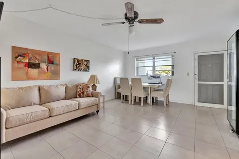 3154 Meridian Way Palm Beach Gardens FL 33410