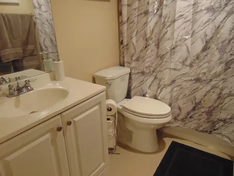 3186 Via Poinciana Lake Worth FL 33467