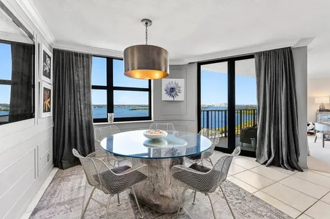 5420 N Ocean Drive Singer Island FL 33404