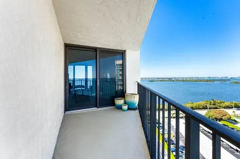5420 N Ocean Drive Singer Island FL 33404