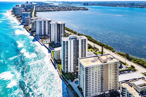 5420 N Ocean Drive Singer Island FL 33404