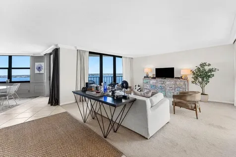5420 N Ocean Drive Singer Island FL 33404