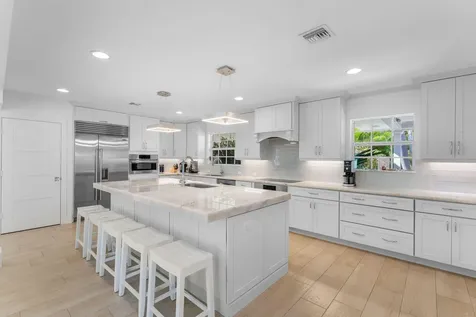 11354 Golfview Lane North Palm Beach FL 33408