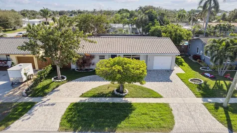 428 SE 2nd Street Deerfield Beach FL 33441