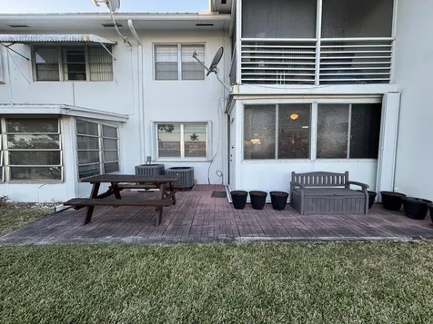2700 W Golf Boulevard Pompano Beach FL 33064