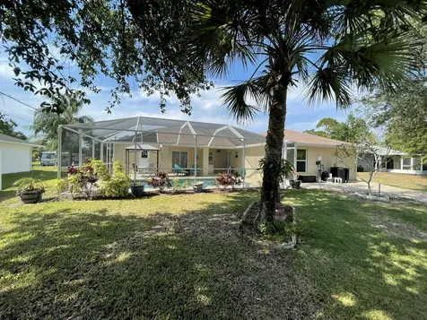 962 Montrose Avenue Sebastian FL 32958