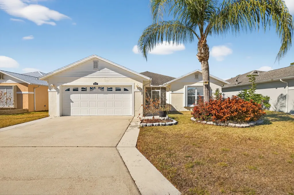 6737 Campanilla Fort Pierce FL 34951
