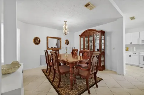 6737 Campanilla Fort Pierce FL 34951