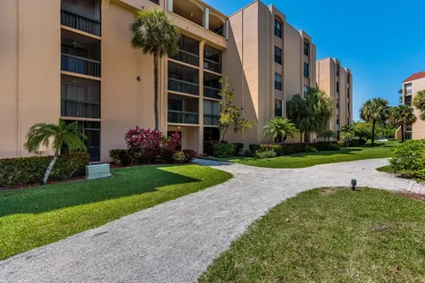 2255 Lindell Boulevard Delray Beach FL 33444