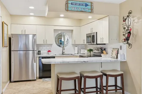 205 Se Village 205 Drive Port Saint Lucie FL 34952