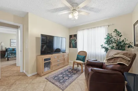 205 Se Village 205 Drive Port Saint Lucie FL 34952