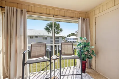 205 Se Village 205 Drive Port Saint Lucie FL 34952
