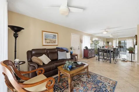 205 Se Village 205 Drive Port Saint Lucie FL 34952