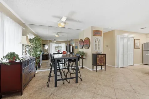205 Se Village 205 Drive Port Saint Lucie FL 34952