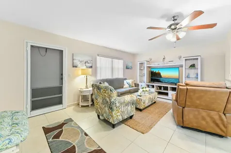 91 Waterford D Delray Beach FL 33446