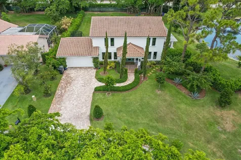 6204 Celadon Circle Palm Beach Gardens FL 33418