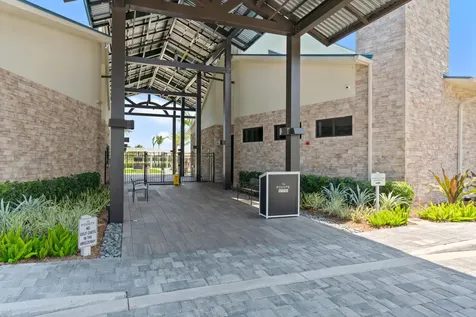 6204 Celadon Circle Palm Beach Gardens FL 33418