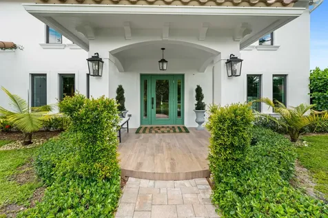 6204 Celadon Circle Palm Beach Gardens FL 33418