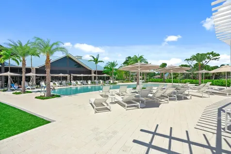 6204 Celadon Circle Palm Beach Gardens FL 33418