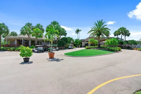 6204 Celadon Circle Palm Beach Gardens FL 33418