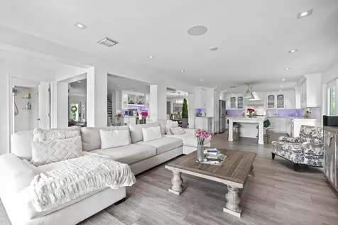 6204 Celadon Circle Palm Beach Gardens FL 33418