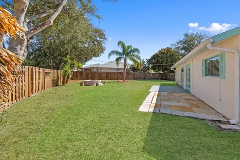126 Ormond Court Sebastian FL 32958