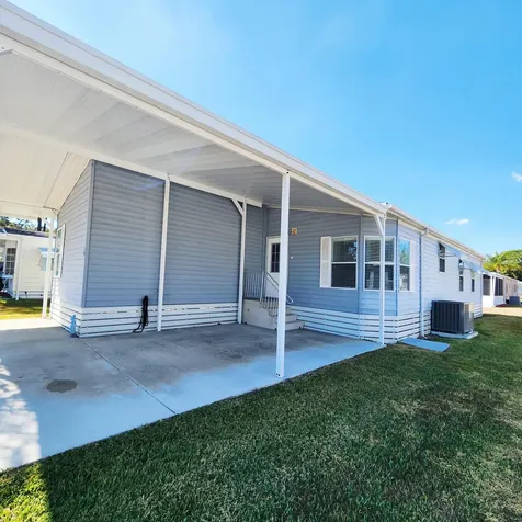 14 La Costa Lane Port Saint Lucie FL 34952
