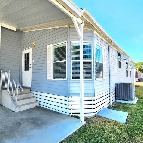 14 La Costa Lane Port Saint Lucie FL 34952