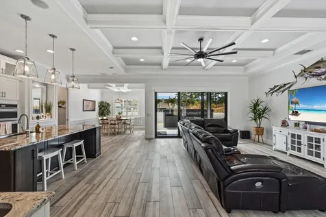 2056 Sw Aaron Lane Port Saint Lucie FL 34953