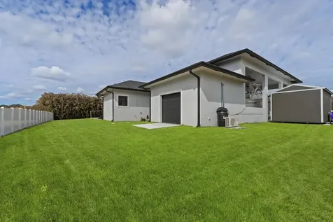 2056 Sw Aaron Lane Port Saint Lucie FL 34953