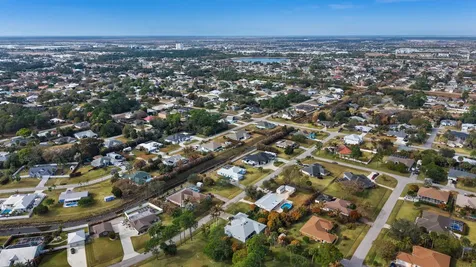 2056 Sw Aaron Lane Port Saint Lucie FL 34953